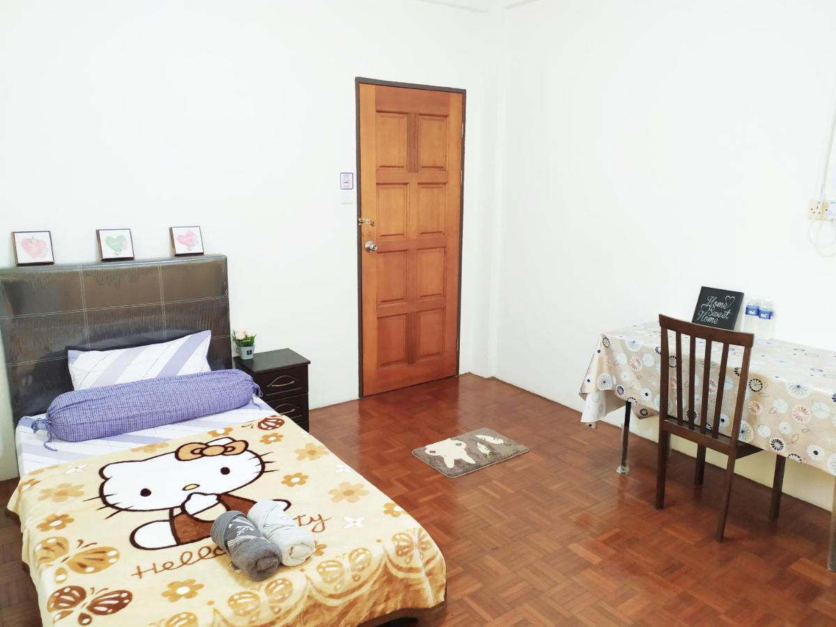 Victoria Homestay Sibu - Next To Shopping Complex & Large Car Park Area With Autogate Exteriér fotografie
