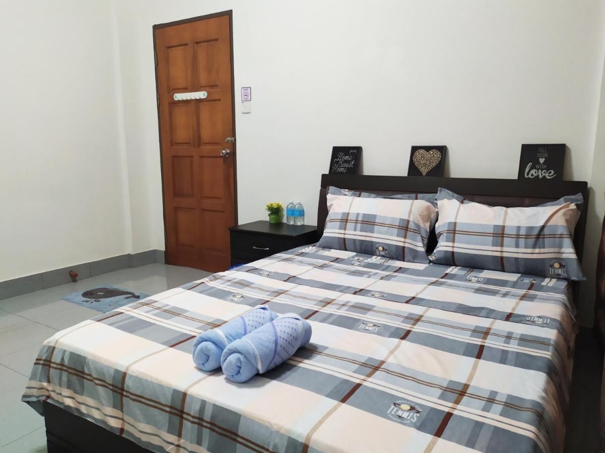 Victoria Homestay Sibu - Next To Shopping Complex & Large Car Park Area With Autogate Exteriér fotografie